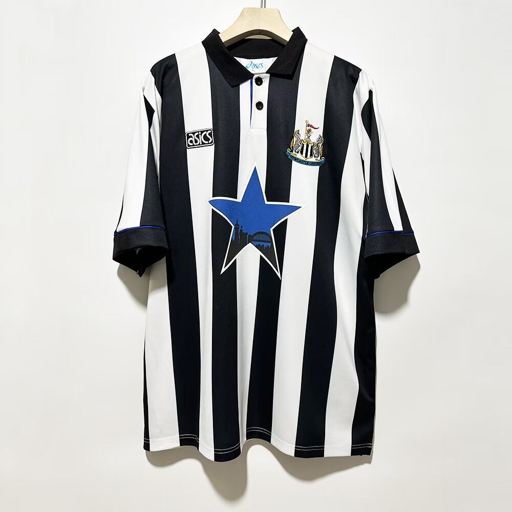 1993 - 1995 Newcastle Home - Retro Jersey