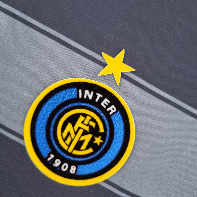 2004 - 2005 Inter Milan Third - Retro Jersey