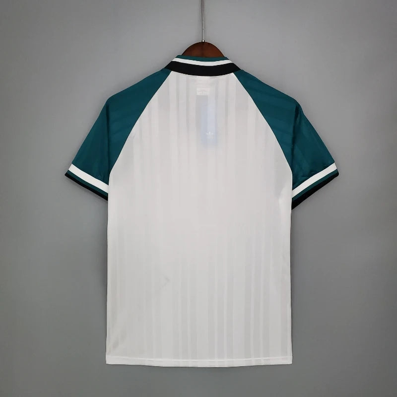 1993 - 1995 Liverpool Away - Retro Jersey