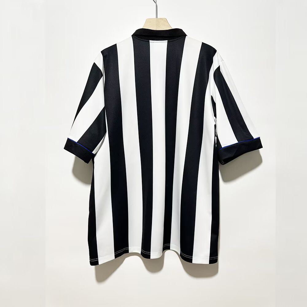 1993 - 1995 Newcastle Home - Retro Jersey