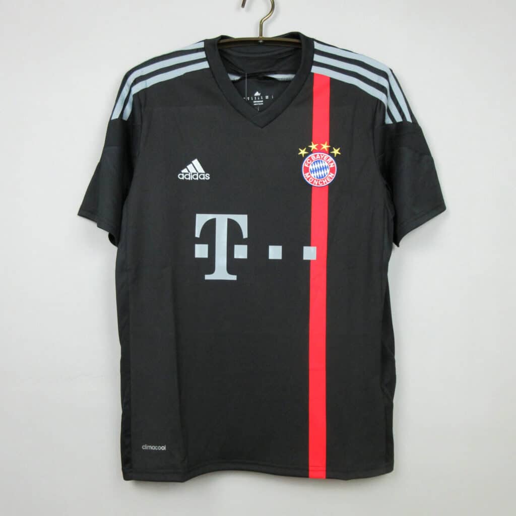 2014 - 2015 Bayern Munich
Away - Retro Jersey