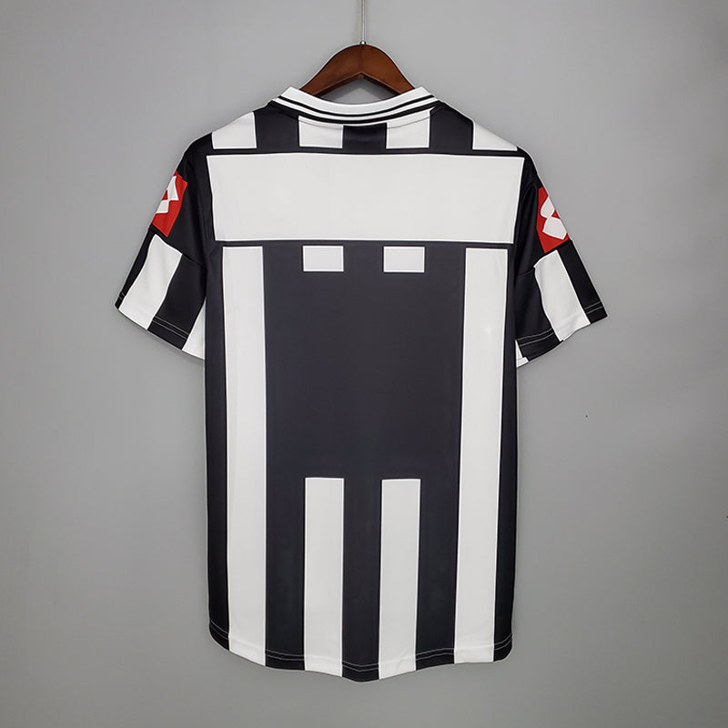 2000 - 2001 Juventus Home - Retro Jersey