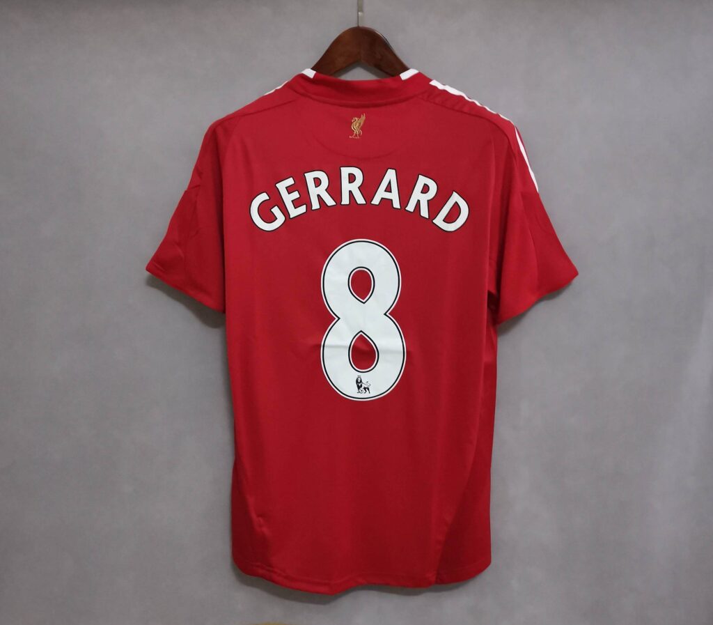 2009 - 2010 Liverpool Home - GERRARD 8 Print - Retro Jersey