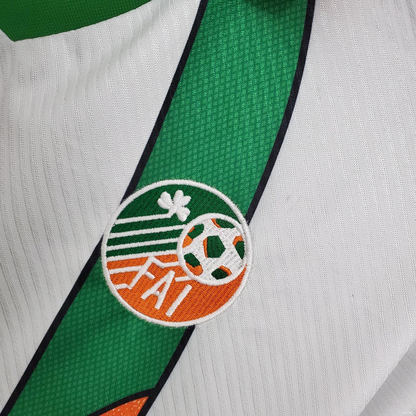 1994 - 1996 Ireland Away - Retro Jersey