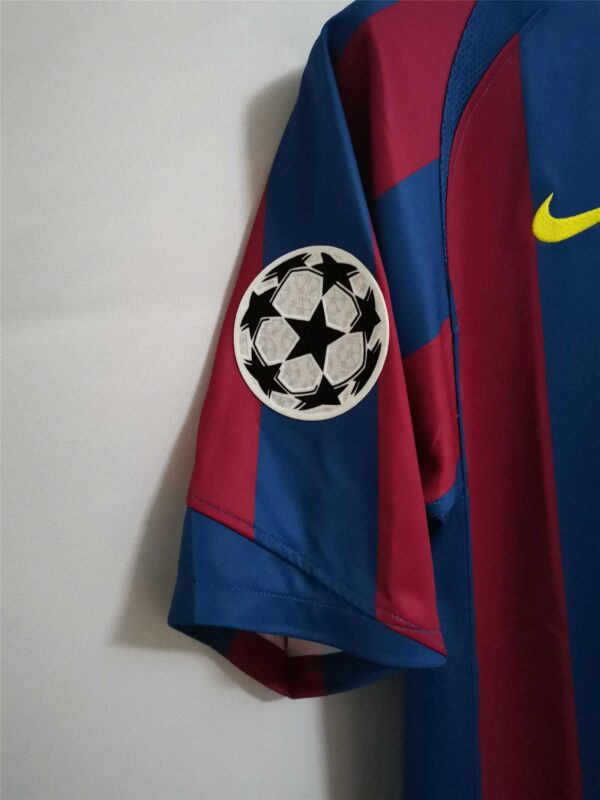 2006 Barcelona Home Retro Jersey - Ronaldinho 10 Print