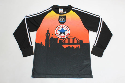 1996 - 1997 Newcastle Goalkeeper - Retro Jersey