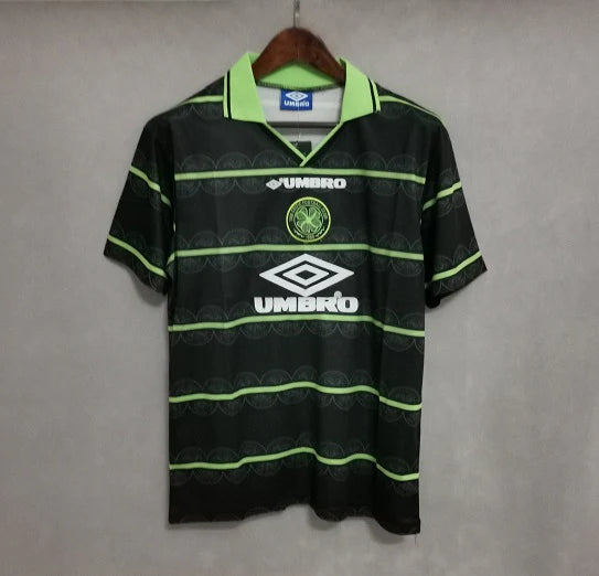 1997 - 1998 Celtic FC
Away - LARSSON #7 Print - Retro Jersey