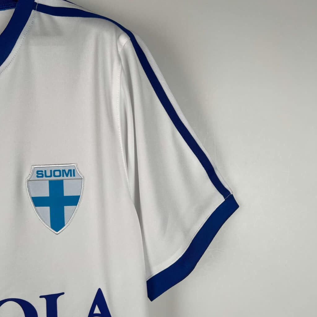 Finland 1982 Home - Retro Jersey