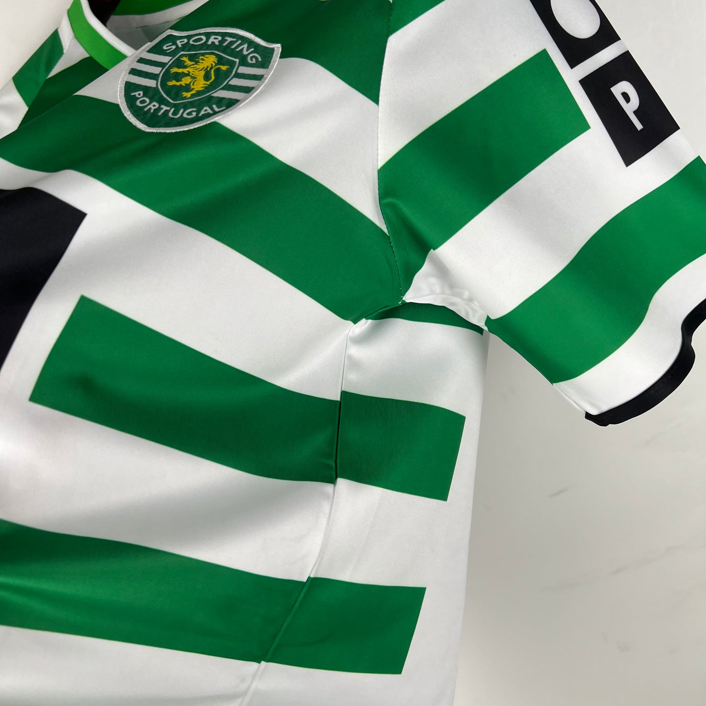 2003 - 2004 Sporting Lisbon
Home - Retro Jersey