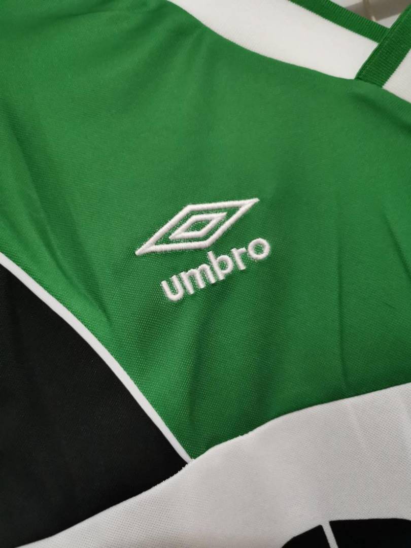 1985 - 1986 Celtic Away
- Retro Jersey