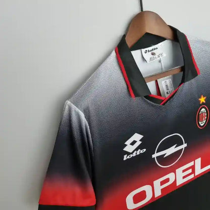 1995 - 1996 AC Milan Training Shirt - Retro Jersey