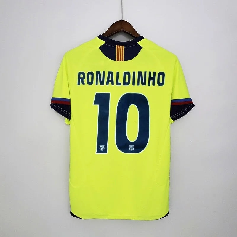 2005 - 2006 Barcelona Away Jersey - Ronaldinho 10 Print