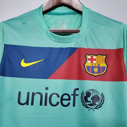 2010 - 2011 Barcelona Away Retro Jersey