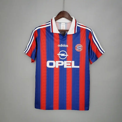 1995 - 1997 Bayern Munich
Home - Retro Jersey