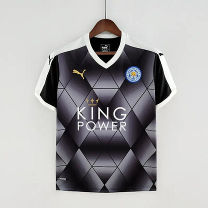 2015 - 2016 Leicester City
Away Retro Jersey