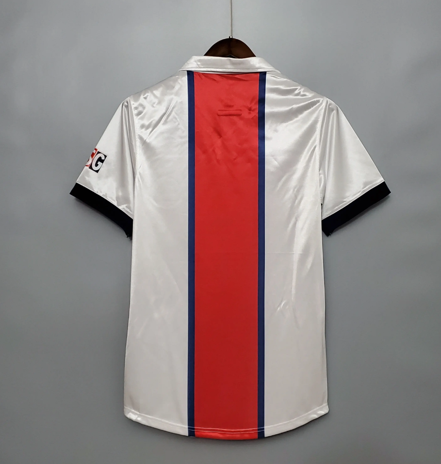 1998 - 1999 PSG
Away - Retro Jersey