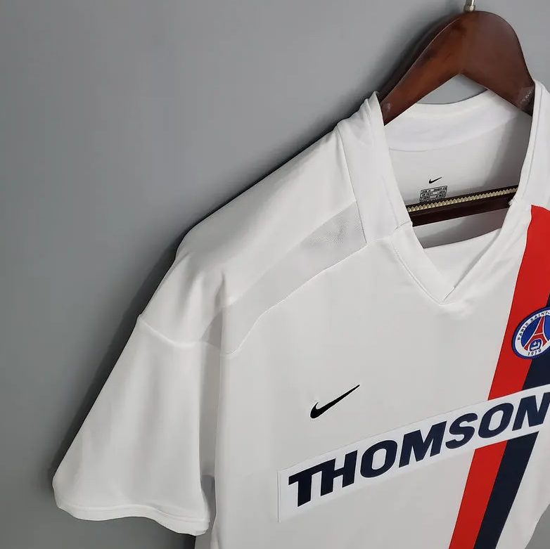 2002 - 2003 PSG
Away - Retro Jersey