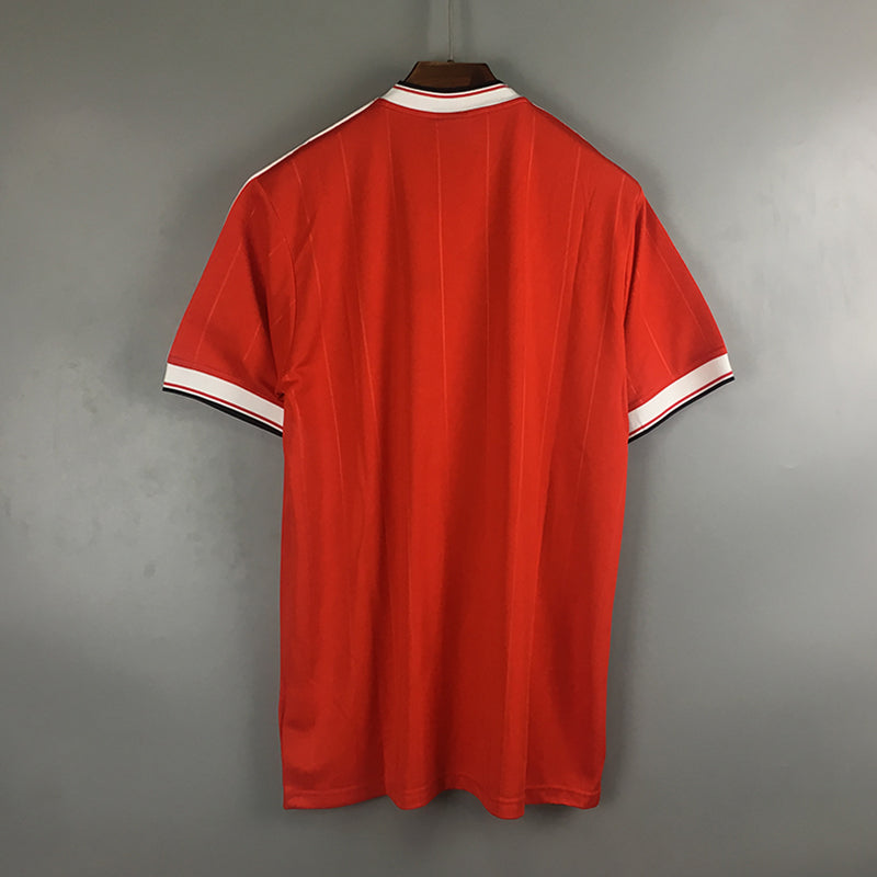 1984 Manchester United Home - Retro Jersey