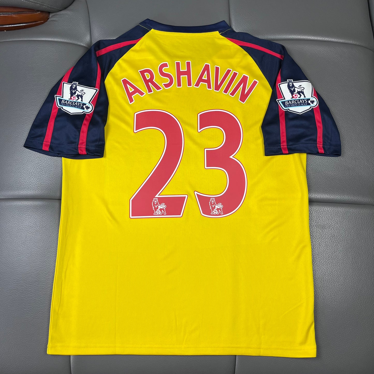 2008 - 2009 Arsenal Away - ARSHAVIN 23 Print - Retro Jersey