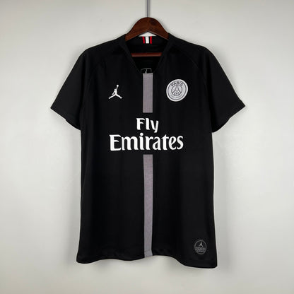 2018 - 2019 PSG
Away - Retro Jersey