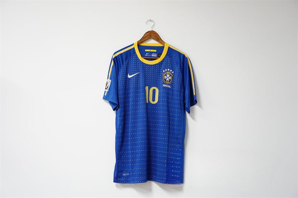 2010 Brazil Away - KAKA 10 Print - Retro Jersey